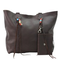 Spécialiste en maroquinerie