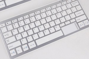 Bluetooth wireless keyboard