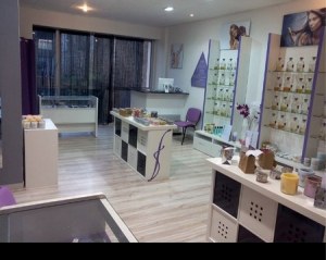 Mobilier pour agencement de magasin