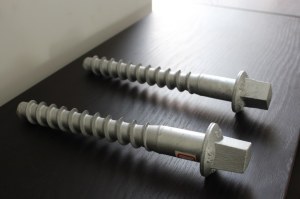 Sleeper screw