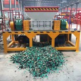 Chine Broyeur de réservoir de pétrole de ferraille en métal de machine de déchiquetage...