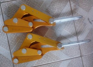 SJKL-4 300-400 square cable grip, insulated wire grip