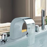 MODERN DESIGN CHROME FINISH SINGLE HANDLE BATHROOM SINK TAPS