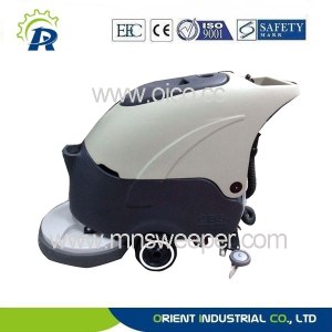 Handpush scrubber with CE