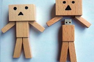 Wood USB flash drive